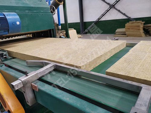 巖棉板有多少不錯(cuò)的性能優(yōu)勢(shì)？